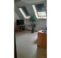 Dachgeschoss Wohnung - 410,00 EUR Kaltmiete, in Feuchtwangen (PLZ: 91555)