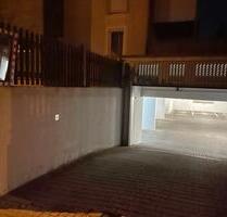 Tiefgaragenstellplatz zu vermieten - Augsburger Str. Regensburg