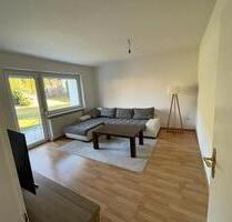 Helle Erdgeschosswohnung mit Garage und Garten in Salzweg