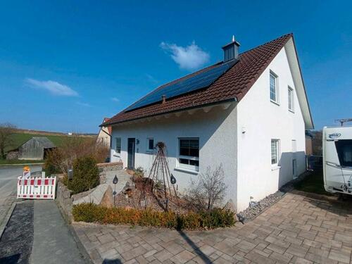 Foto - Haus zu Verkaufen Energieeffizienzhaus (A): PV-Anlage, Sauna