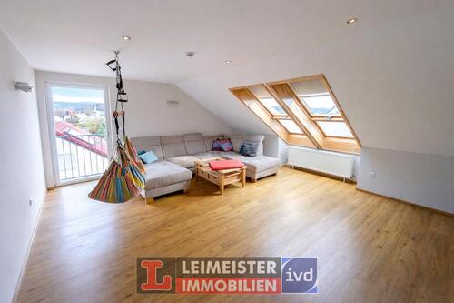Foto - Freundliche 3-Zi.-Wohnung - TEILMÖBLIERT & LICHTDURCHFLUTET in Niedernberg