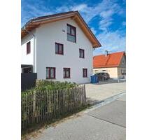 moderne, hochwertige Doppelhaushälfte in Burghausen zur Miete