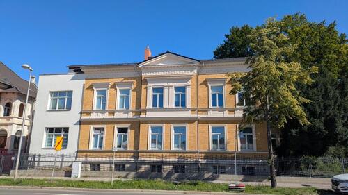 Foto - moderne 3-Raum-Wohnung im Erdgeschoss mit Balkon in historischer Altbauvilla zu vermieten