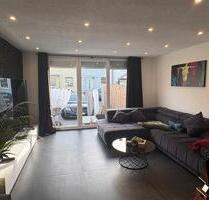 Reihenmittelhaus - 399.000,00 EUR Kaufpreis, in Nürtingen (PLZ: 72622)