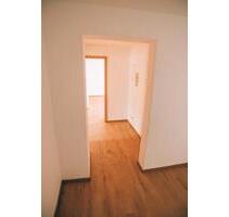 Moderne 2 Zimmer Wohnung (75qm) – Neue Einbauküche & Mietergarten - Gera Alt-Bieblach