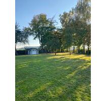 Bungalow, Einfamilienhaus in ländlicher Gegend - Hohenpolding