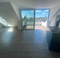 Helle, moderne 3-Zimmer DG-Wohnung in Haibach - Großostheim