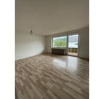 Helle 3-Zimmer-Wohnung mit großem Balkon & Stellplatz - Sulzbach an der Murr