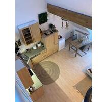 Helle 2 Zr.-Maisonette (Galerie) Wohnung m. Balkon ab 1.5. in NES - Bad Neustadt an der Saale