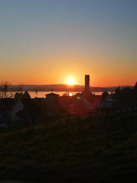 Foto - Gemütliche 3-Zi-DG-Whg. in Zentrumsnähe mit See- und Bergsicht
