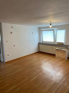 Foto - DG-Wohnung Wissen Zentrum zu vermieten - 01.06.2026