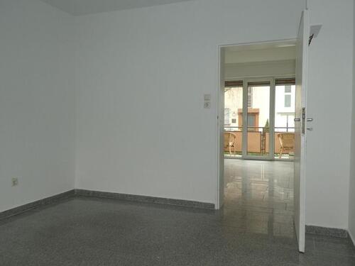 Foto - 2 Zimmer Erdgeschoßwohnung zum Kaufen in Ludwigshafen am Rhein