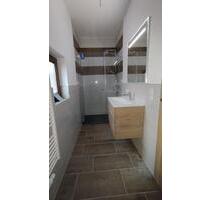 Wohnung 120m² 2xBad ,saniert ,Erstbezug,separater Eingang,zentral - Breitungen/Werra