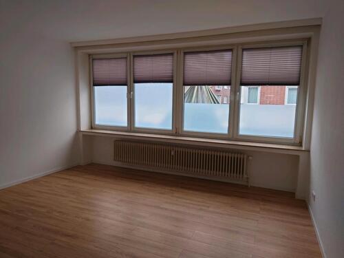 Foto - 1-Zimmer-Wohnung Emden, mit gr. Balkon