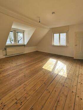 Foto - 2.5 Zimmer Dachgeschoßwohnung zur Miete in Graben-Neudorf