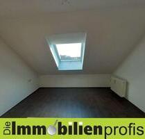 H-53163 - Sanierte Dachgeschosswohnung mit drei Zimmern - Rehau