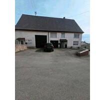 PROVISIONSFREI: Luxus-Panoramahaus, Einliegerwohnung & 3er Garage - Uttenweiler
