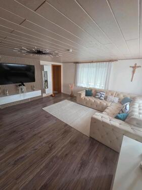 Foto - Mehrfamilienhaus, Wohnhaus in Uttenweiler zum Kaufen