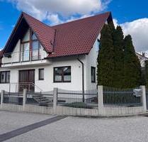 Freistehendes Ein- Zweifamilienhaus in ruhiger Lage - Wurmberg