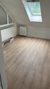 Foto - Zimmer möbliert für Auszubildende oder Studentin (weiblich)
