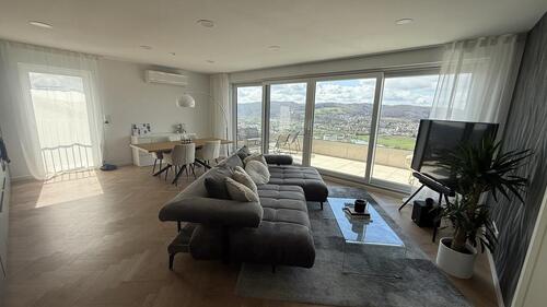 Foto - Exklusives Wohnen mit Panoramablick – Stilvolle Designwohnung mit großer Terrasse