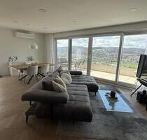 Exklusives Wohnen mit Panoramablick – Stilvolle Designwohnung mit großer Terrasse - Mosbach