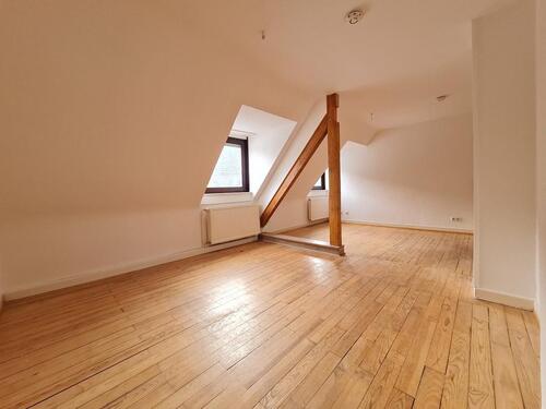 Foto - 4 Zimmer Dachgeschoßwohnung zur Miete in Saarbrücken