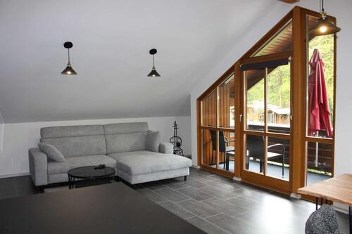 Foto - Hochwertige, möblierte 2-Zimmer-Wohnung in herrlicher Siedlungslage von Deggendorf zu vermieten.