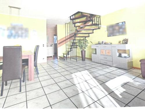 Foto - 4 Zimmer Etagenwohnung zum Kaufen in Voerde (Niederrhein)