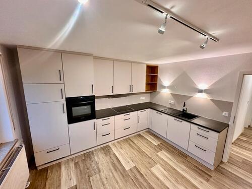 Foto - Renovierte 2 Zimmerwohnung mit neuer Küche in 87727 Babenhausen