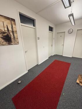 Foto - Büroraum zur Untervermietung - ca. 18qm in gepfl. 150qm Gesamtfl.