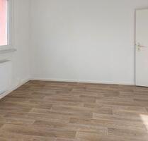 Großzügige Wohnung mit viel Platz zum Wohlfühlen ! - Halle (Saale) Halle-Neustadt