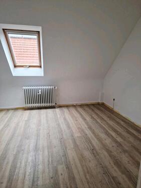 Foto - Dachgeschoßwohnung in Rodgau zur Miete
