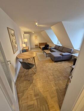 Foto - Erstbezug nach Renovierung: 1-Zimmer-Wohnung mit Möblierung & EBK