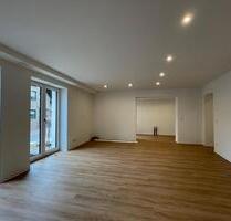 Zwei Zimmer , Küche , Bad im Ortskern von Willebadessen