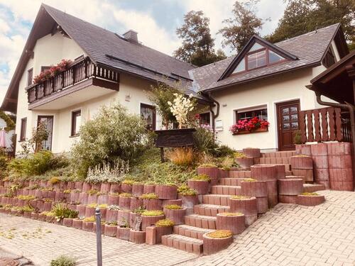 Foto - Haus mit GarageCarport und Pool ErzgebirgeBörnichen OHNE MAKLER