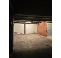 Garage Halle 92qm - Stellplätze, Lagerraum - Nähe Schweinfurt - Poppenhausen