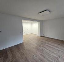 Helle 3 Zimmer Wohnung mit Terrasse in Meschede