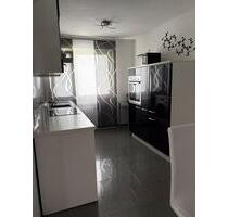 Moderne 3,5- Zimmer-Wohnung mit Balkon in Duisburg - Röttgersbach