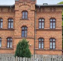 Dreifamilienhaus mit Nebengelass und großem Grundstück - Nienburg (Saale)