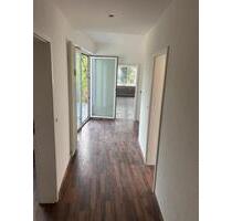 Etagenwohnung mit Balkon - 650,00 EUR Kaltmiete, in Horn-Bad Meinberg (PLZ: 32805)