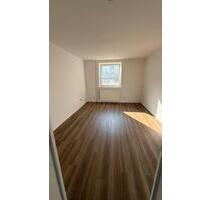 Hochwertig sanierte 3 Zimmer Wohnung in TOP Lage Geestemünde - Bremerhaven Schiffdorferdamm