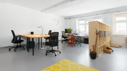 Foto - Schreibtischplätze in unserem schönen Studio-Büro - All-in-Miete