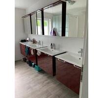 WG-Zi für Studentinnen - 470,00 EUR Kaltmiete, ca.  14,00 m² in Mühldorf am Inn (PLZ: 84453)