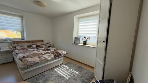 Foto - 3-Zimmer-Wohnung in Hof mit Möbeln & Küche ab 01.06.