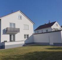 Schöne 3 Zimmerwohnung mit Terrasse in guter Lage in Vöhringen