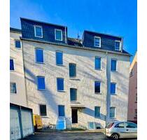 Renovierte 4 Zimmer Erdgeschoss Wohnung mit 2 Bädern auf Wunsch mit Stellplatz und Garage - Gelsenkirchen Gelsenkirchen-Mitte