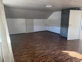 Foto - 1.5 Zimmer Dachgeschoßwohnung zur Miete in Linsengericht