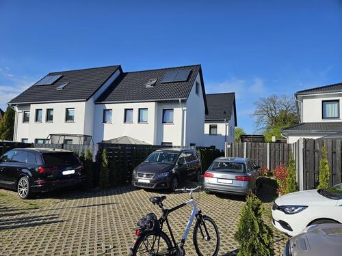 Foto - 5 Zimmer Doppelhaushälfte zur Miete in Pinneberg