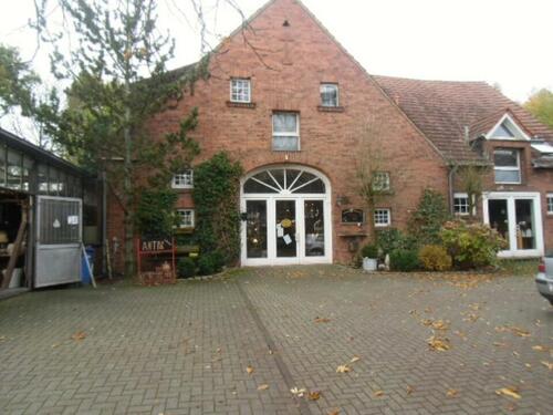 Foto - gr. Antik-Handel im alten Stadt-Bauernhof übernehmenmieten